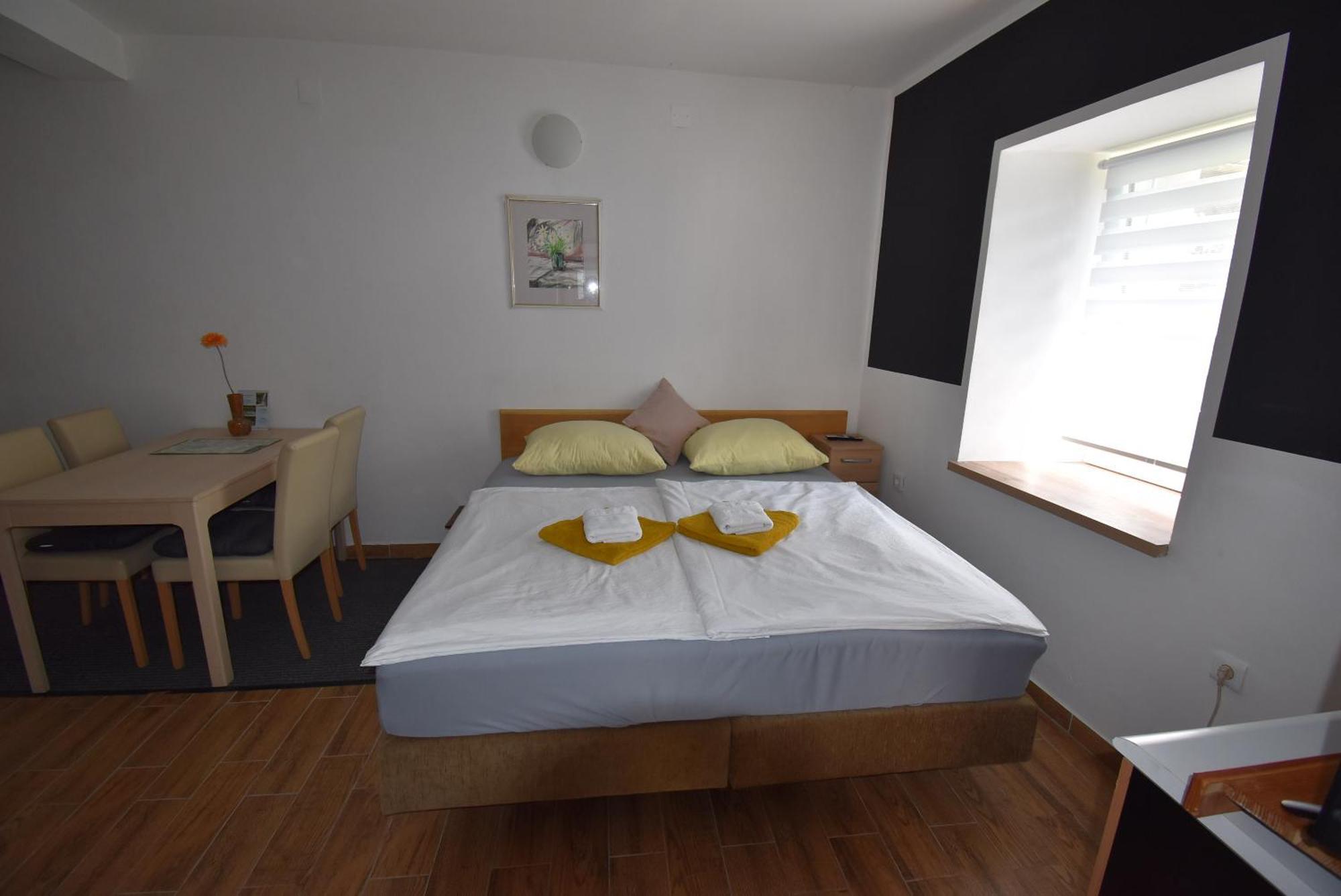 Apartments Free Alps, Massage & Wine Bovec Luaran gambar