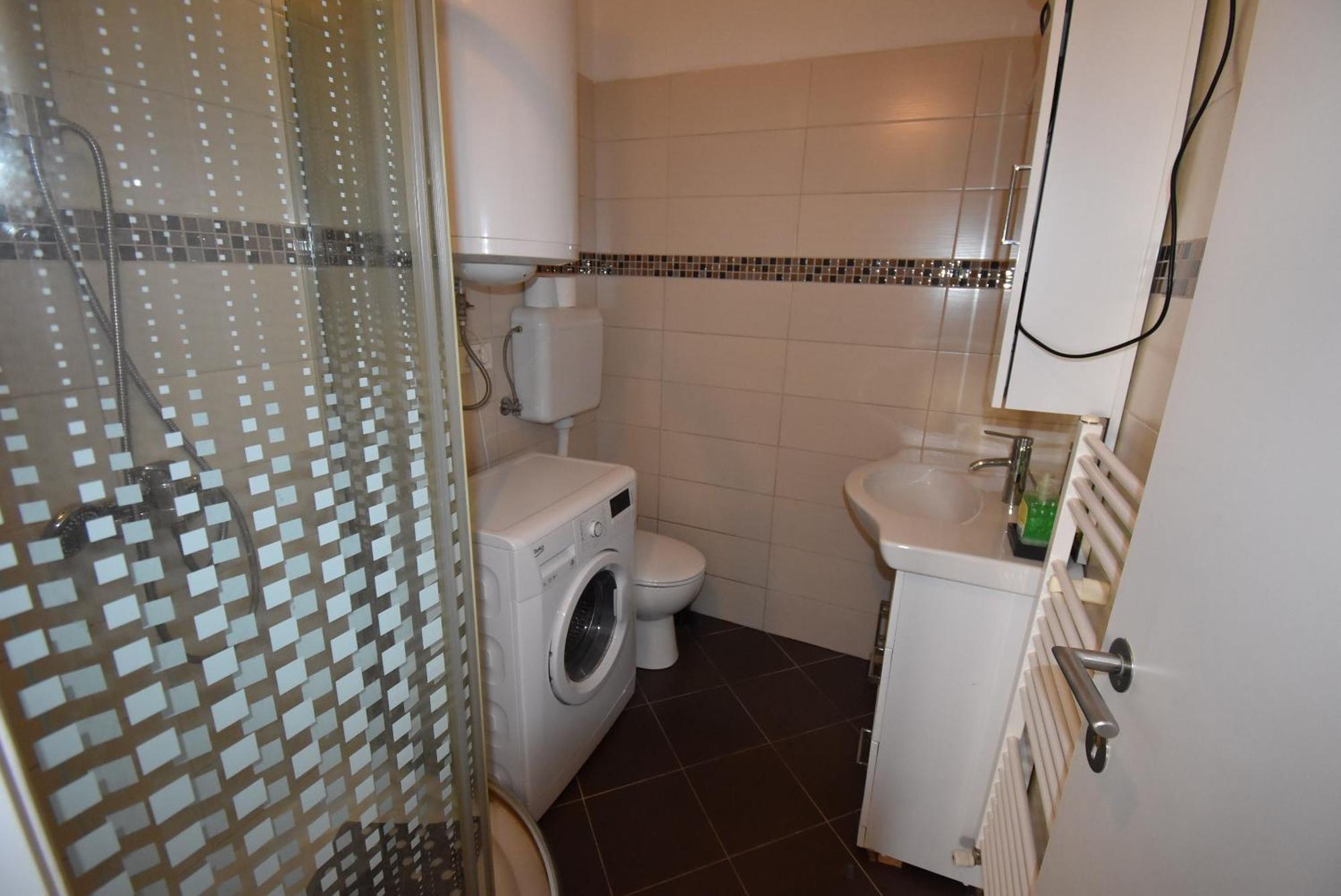 Apartments Free Alps, Massage & Wine Bovec Luaran gambar